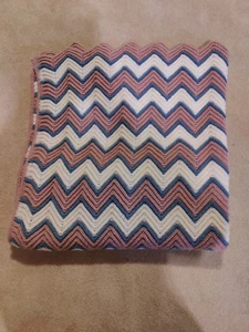 Handmade Afghan Crochet Throw Blanket Chevron Striped Pattern 70" x 48" - Picture 1 of 7