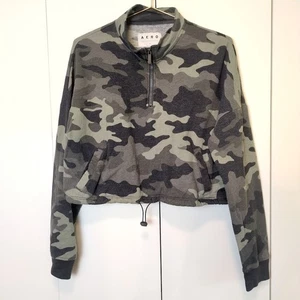 Aeropostale Hoodie Women's L Gray Camo Pullover Sweatshirt Cropped Long Sleeve - Picture 1 of 4