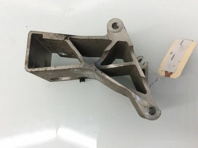 Volvo V70 2001-2007 montaje de transmisión de motor trasero OEM usado Foto 1 de 4