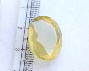 23.60 Ct Oval With Brilliant Cut Natural Yellow Lemon Quartz, Africa - Picture 1 of 3