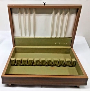 International silver co.  Silverware Flatware box, Wood-Olive Green Interior - Picture 1 of 13