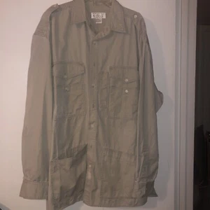 Vintage Norm Thompson Portland Oregon BEIGE LONG SLEEVE SHIRT Size XL PRE-OWNED - Picture 1 of 5