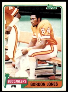1981 *TOPPS GORDON JONES TAMPA BAY BUCCANEERS #108