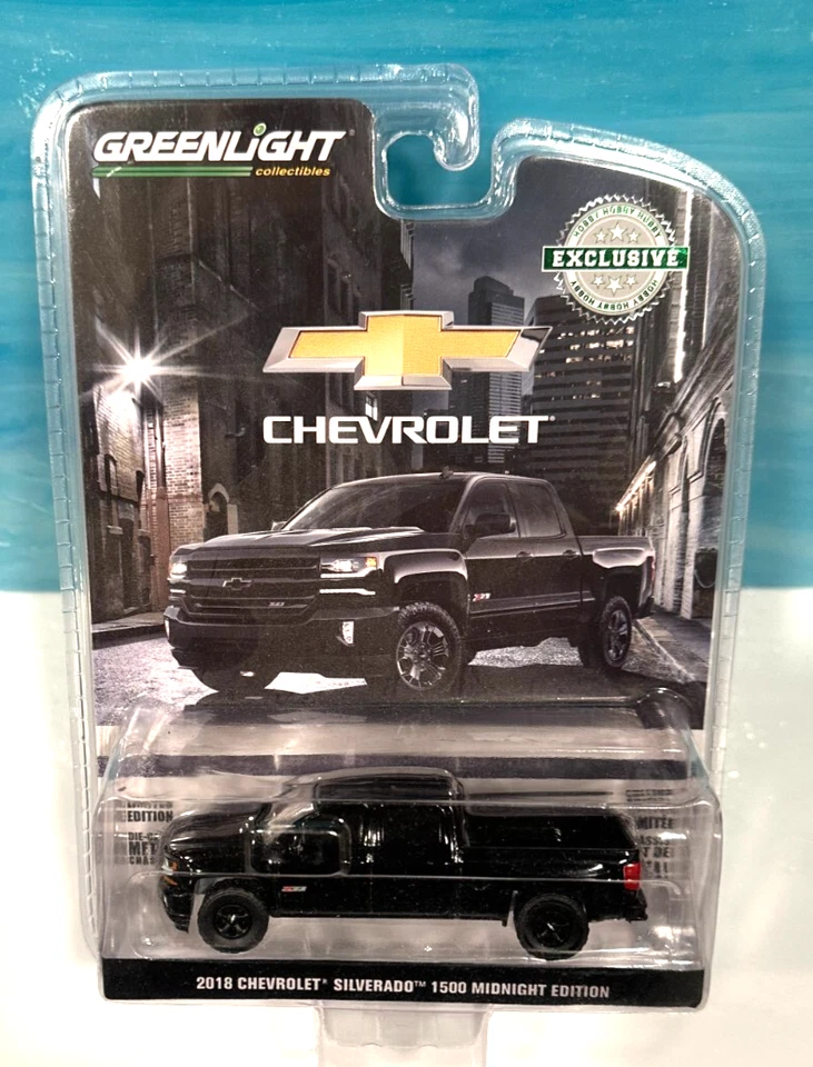 2018 Chevy Silverado 1500 Midnight Edition Greenlight Exclusive Collectable - Image 1 of 1