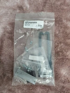 CISCO - 69-2525-01 - KATALYSATOR 2960 RACK MOUNT KIT - NEU - Bild 1 von 4