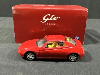 ALFA ROMEO GTV COUPE TYPE 916 1995 RED DIECAST MODEL 1:43 SCALE - Image 1 of 4