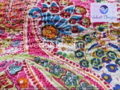 Manta individual reversible Paisley Kantha rosa cama bohemia corredor Gudari Foto 1 de 4
