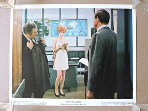 Maggie Smith and Peter Ustinov leggy lingerie colour photo 1968 Hot Millions - Bild 1 von 2