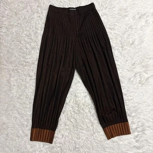 USED ISSEY MIYAKE MEN PLEATED PANTS GLOSSY SWITCHING BICOLOR M~L VERYGOOD M-B0 - Picture 1 of 3