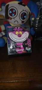 Wet n Wild Limited edition Alice in Wonderland cheshire cat hand mirror NEW - Picture 1 of 2