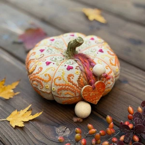 DIY Cross Stitch Embroidery Kit Pumpkin Biscornu Pin Cushion Sampler Craft - Picture 1 of 11