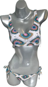 Hurley Bikini Swimsuit Set Size XS Crochet Print Pink Blue Two Piece Womens NEW - Picture 1 of 10