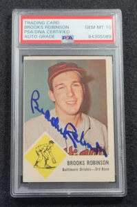 1963 BROOKS ROBINSON Signed Fleer Card-HOF-BALTIMORE ORIOLES-PSA 10 Auto - Picture 1 of 4