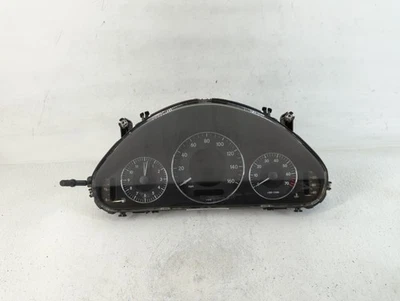 2007-2007 Cadillac Escalade Speedometer Instrument Cluster Gauges H0KKX - Image 1 of 4