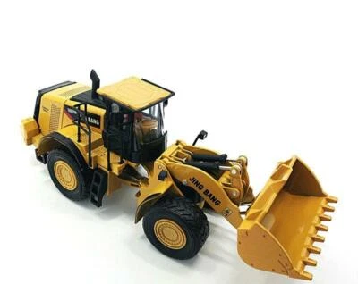 1/50 scale CAT 982M WHEELED shovel LOADER METAL DIECAST model toys gift IN BOX - Image 1 of 3