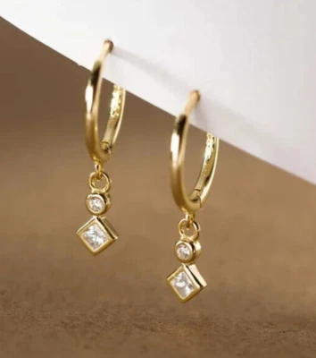 0.5Ct Round Cut Real Moissanite Women's Hoop Earring 14K Yellow Gold Plated - Image 1 of 3