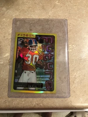 1996 Topps Finest - Terrell Davis Pro Bowl Futures Jumbo Gold Refractor NO3OF 22 - Image 1 of 2
