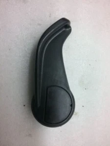 L/F Left Front Seat Position Adjustment Handle Hatchback 2007 VERSA 6-2-13-1P - Bild 1 von 3