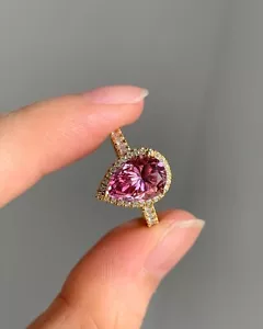 2.52Ct Pear Cut Natural Pink Sapphire Diamond Engagement Ring 14K Yellow Gold - Picture 1 of 9