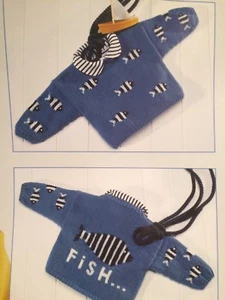 2 X Sweaters Age 0 - 6 Years Dk Knitting Pattern - Picture 1 of 1