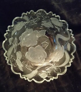 Crystal Bowl {Large} Serving Bowl By Studio Nova Japan, etched frosted rose patt - Picture 1 of 8