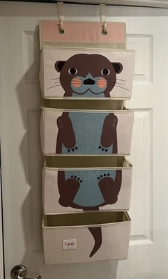 3 Sprouts Children’s Door Hanging Storage Organizer , Otter (nursery decor) - Image 1 of 4