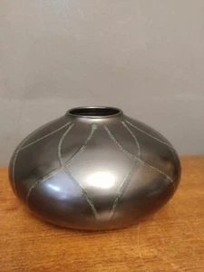 Vaso Squat Amano Germany Onice Nero Metallizzato Ceramica 629-13 West Fat Lava Retrò  - Foto 1 di 12