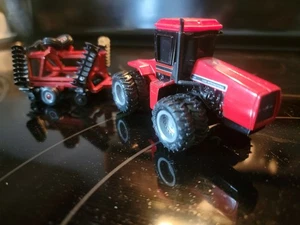 Case 9260 4x4 Traktor und Kofferscheibe - Bild 1 von 3