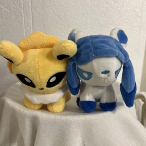 Peluche Pokémon Center Jolteon Glaceon Peluche Ninetendo Juego 5" Alto - Imagen 1 de 5