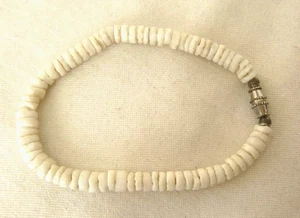Artisan Handmade Hawaiian Surfer Style Puka Shell Bracelet 8" Barrell Clasp - Picture 1 of 3