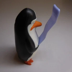 Figurine Animal Penguin Drive Black White Orange Blue 2014 Dwa Mcdonalds N7459 - Picture 1 of 12