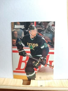 PAUL CAVALLINI 🏆1994 Donruss #135 STARS  NHL Hockey Card🏆 - Bild 1 von 2