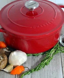 CHASSEUR French Enameled Cast Iron 3.25 Qt. Red Round Dutch Oven With Lid NEW - Picture 1 of 7