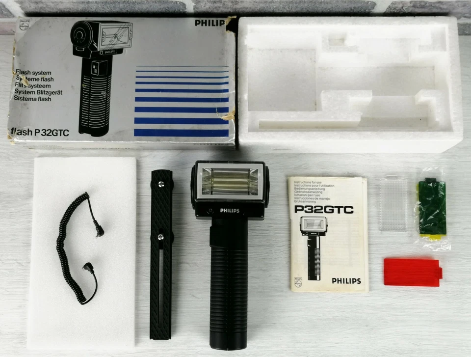 PHILIPS P32 GTC FLASH - COMPLETEO DI SCATOLA - FUNZIONANTE  Foto 1 de 3