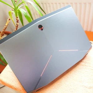 Alienware 17 R1 HIGH END 17 Zoll  l 2TBB SSD 16GB RAM NEU i7 Windows 11 QWERTY - Bild 1 von 16
