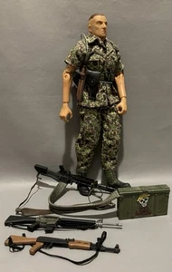 The Ultimate Soldier Toys R Us Exclusivo U.S.M.C. Conjunto Asesor Figura Vietnam - Imagen 1 de 9