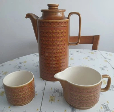 VINTAGE RETRO 1970s HORNSEA SAFFRON COFFEE POT SUGAR BOWL CREAMER / MILK JUG - Image 1 of 4