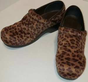 Croft & Barrow Juliana Damen-Clogs Größe 8M braun Slipper Kunstfell  - Bild 1 von 8