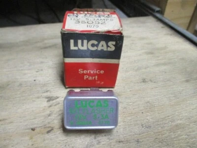 Unidad intermitente de cricket Plymouth 1971-1972 Lucas 35052 nuevo de stock Foto 1 de 3