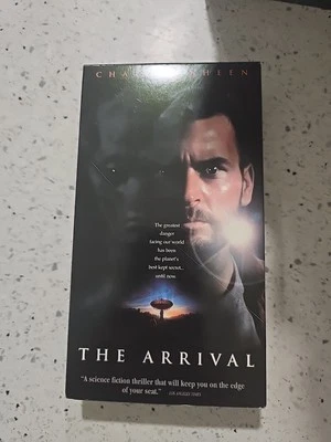 The Arrival VHS Charlie Sheen Science Fiction Alien Invasion Thriller - Image 1 of 2