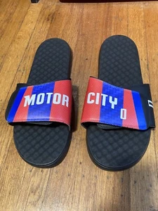 ANDRE DRUMMOND DETROIT PISTONS Player Worn MOTOR CITY Slide Sandals #0 BUBBLE - Picture 1 of 10