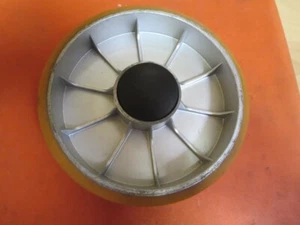 Rueda 170x50x140x57x20x53 PU adecuada para Jungheinrich AM22 / AM2200 - Imagen 1 de 3