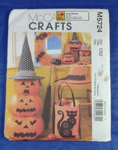 McCall's Sewing Halloween Pumpkins Black Cat Craft Pattern M5724 Uncut - Picture 1 of 3