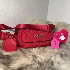 Tracolla Betsey Johnson trapuntata cuore con tasca zip nuova con etichetta - rosso carino - Foto 1 di 4