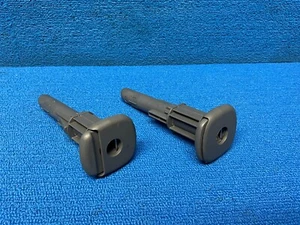 2019-2023 DODGE RAM 1500 FRONT RIGHT OR LEFT SEAT HEADREST GUIDE SLEEVE SET OEM - Bild 1 von 8