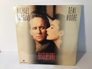 DISCLOSURE (2 Laser Disc) Brandneu - Fabrikversiegelt Demi Moore Michael Douglas - Bild 1 von 2