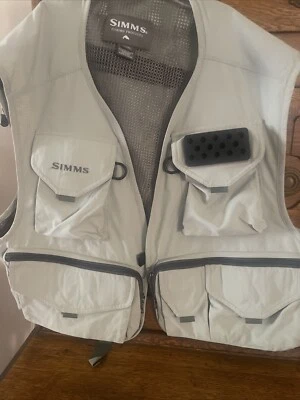 SIMMS FISHING Men's Vest Size 2XL XXL Solid Beige Zipped Front Pockets - Image 1 of 4