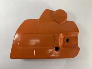 Husquvarna 445 Chainsaw Chain Brake Clutch Cover 544 08 25 - Picture 1 of 4