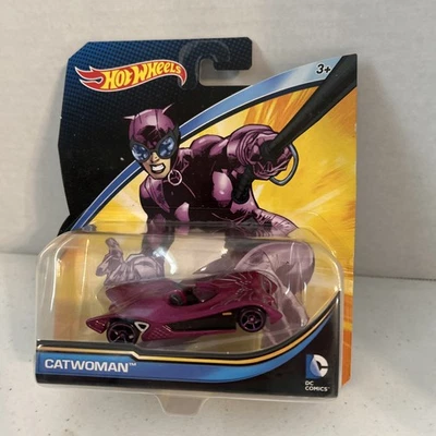 Hot Wheels Catwoman DC Universe Purple 1/64 Car Batman 2011 MIP - Image 1 of 4