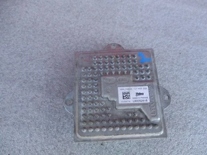 2015 - 2020 Cadillac Escalade OEM Headlight Xenon HID Control Unit Ballast - Picture 1 of 5